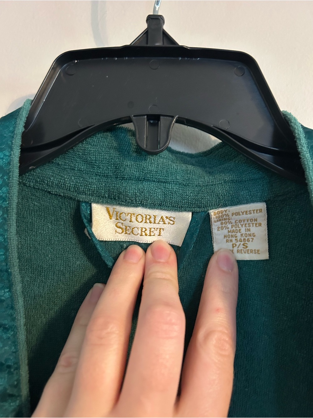 Victoria’s Secret Gold Label Satin Robe - Picture 2 of 6